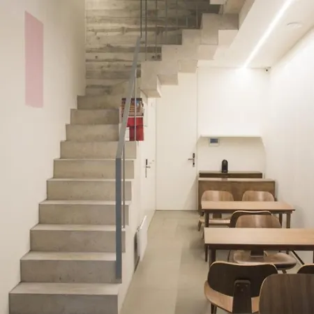 House Of Artists 3* Oporto