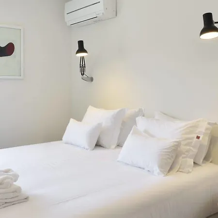House Of Artists Bed and breakfast 3*