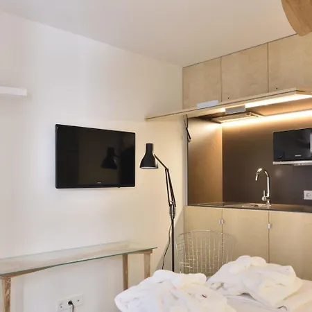 House Of Artists 3* Porto