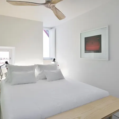 House Of Artists 3* Porto