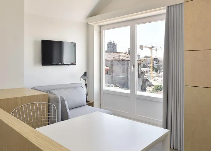 House Of Artists 3* Oporto