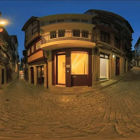 Bed and breakfast House Of Artists