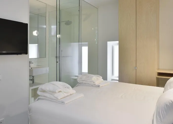 Bed and breakfast House Of Artists 3*