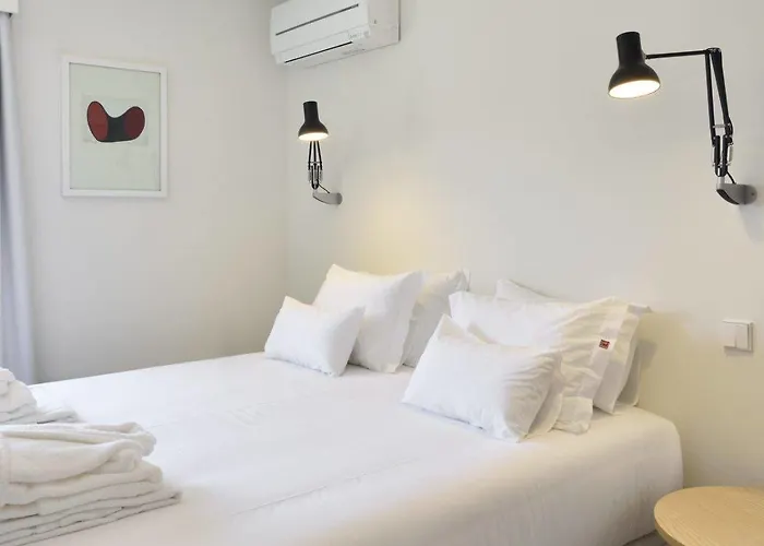 House Of Artists Bed and breakfast 3*