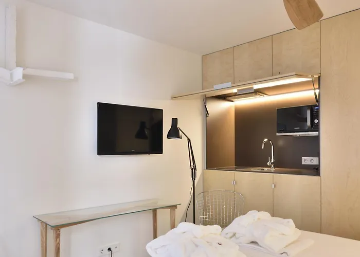 House Of Artists 3* Porto