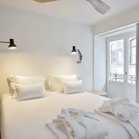 ベッド・アンド・ブレックファスト House Of Artists